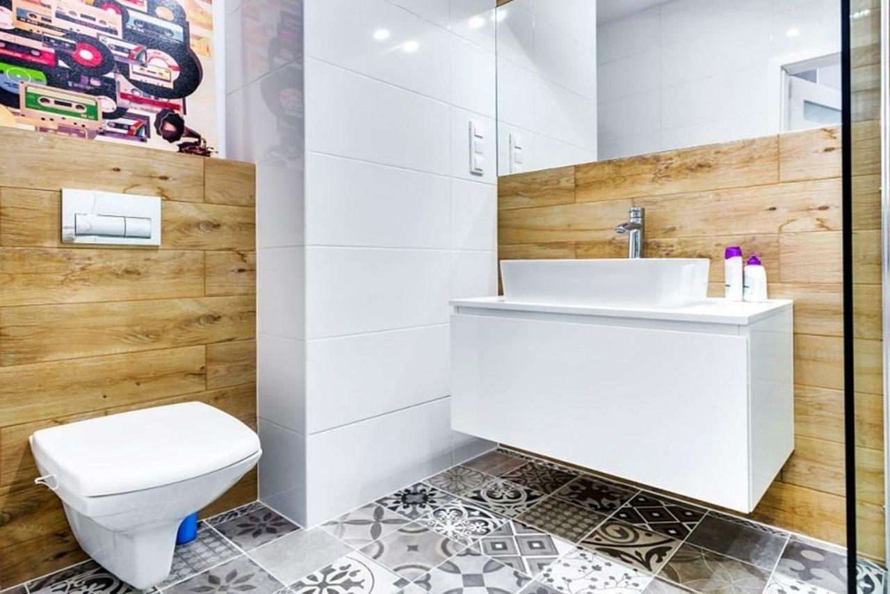 Bluebird City Center Apartamento Wrocław Exterior foto